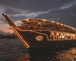 uae_exc_102_s.jpg
